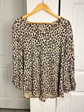 Chico's Women’s Leopard Print Shirt Top 3/4 Sleeves Size 3 (XL) Classic Casual